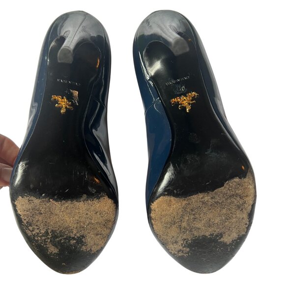 Prada Navy Patent Leather Heels Size 40 - Picture 5 of 6